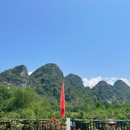 Trung Duc Hotel Фонг Нха Екстериор снимка