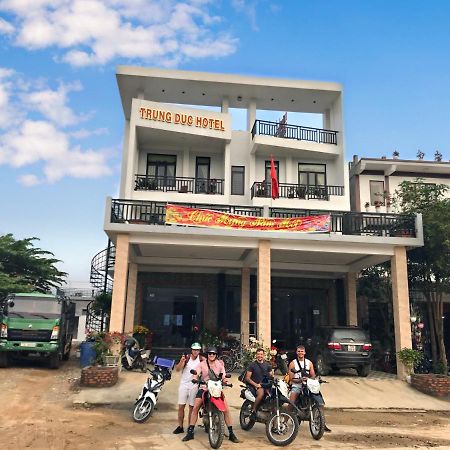 Trung Duc Hotel Фонг Нха Екстериор снимка