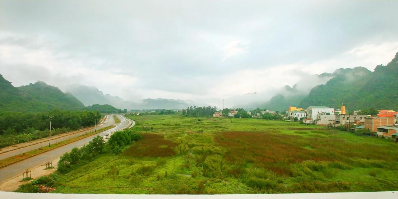 Trung Duc Hotel Фонг Нха Екстериор снимка