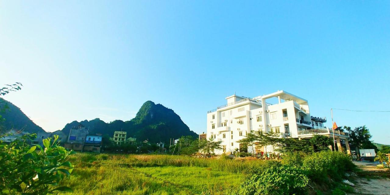 Trung Duc Hotel Фонг Нха Екстериор снимка