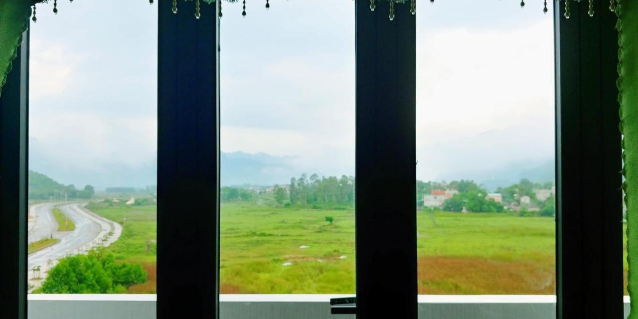Trung Duc Hotel Фонг Нха Екстериор снимка