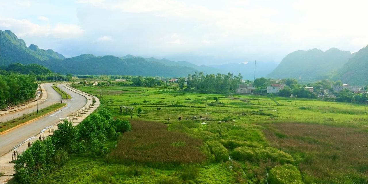 Trung Duc Hotel Фонг Нха Екстериор снимка