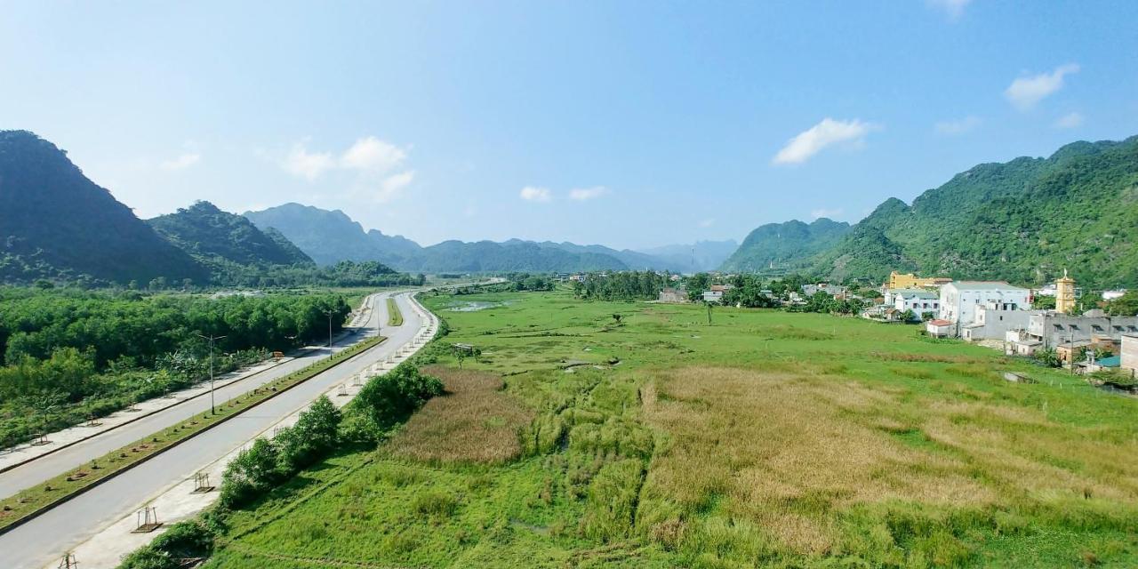 Trung Duc Hotel Фонг Нха Екстериор снимка