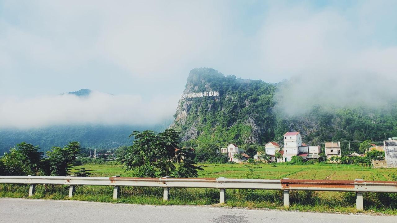 Trung Duc Hotel Фонг Нха Екстериор снимка